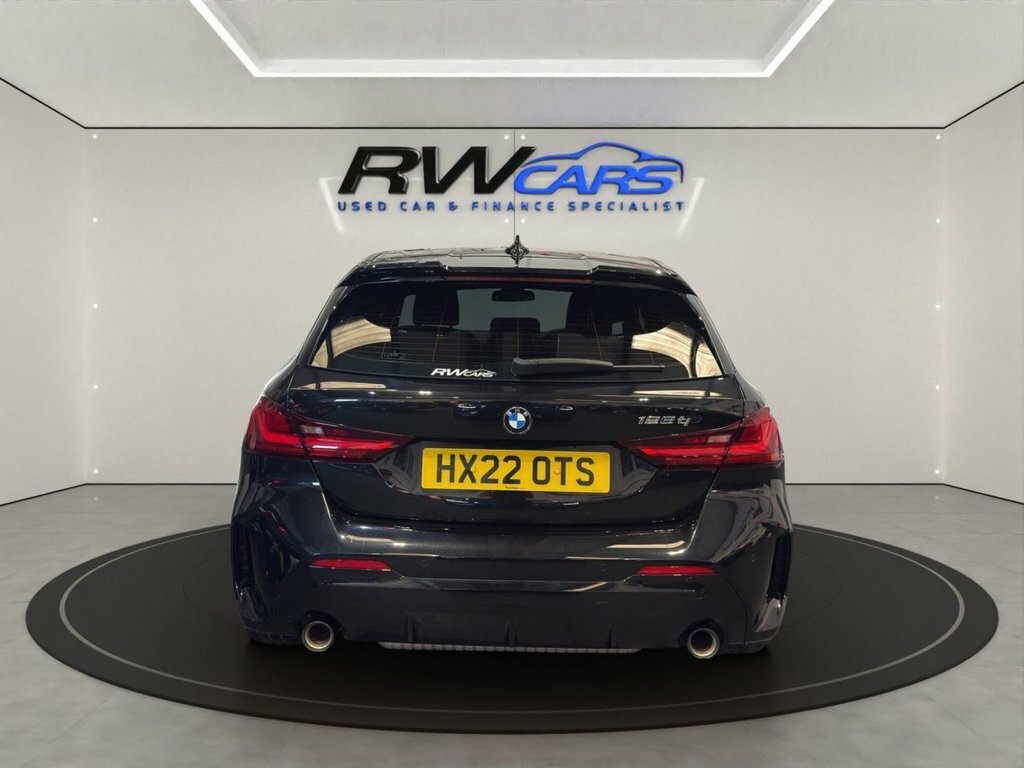 BMW 1 Series 2L Null Black #3