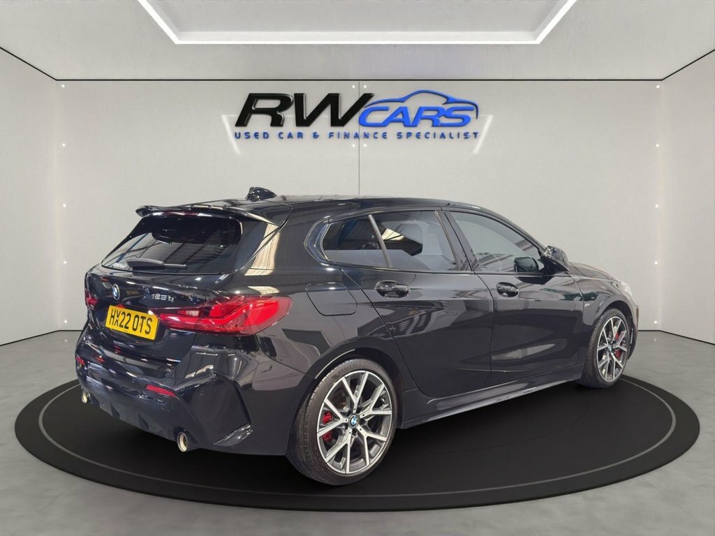 BMW 1 Series 2L Null Black #4