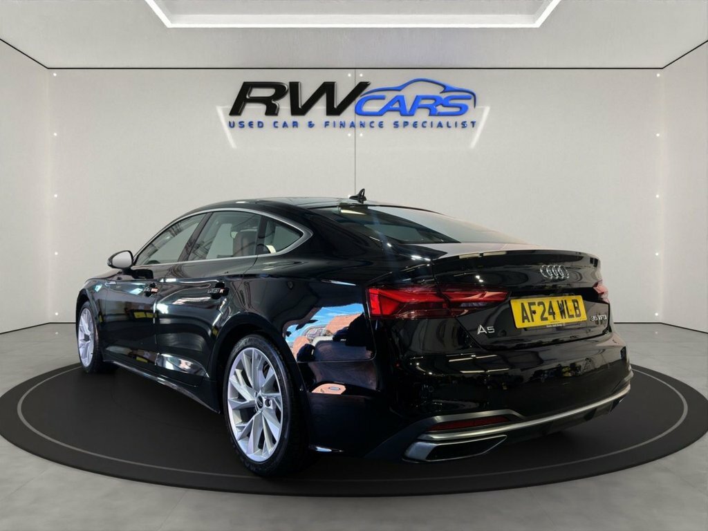 Audi A5 2L Sport Black #2