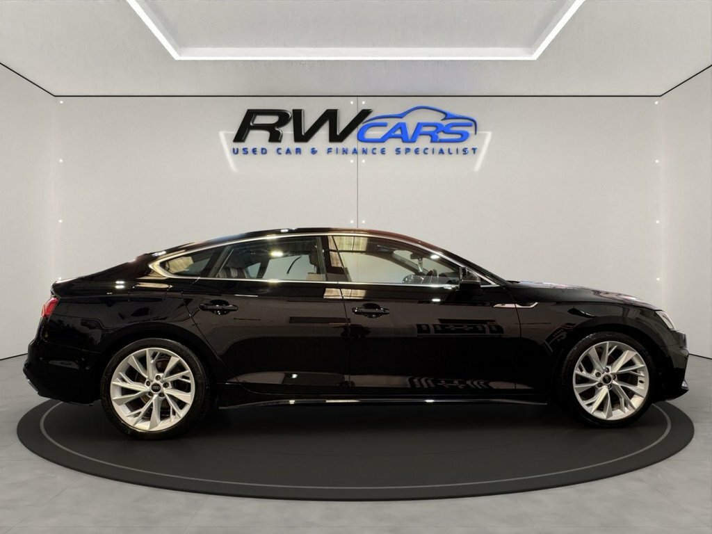 Audi A5 2L Sport Black #5