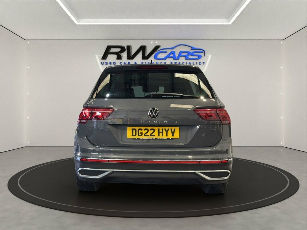 Volkswagen Tiguan 1.5L Elegance Grey #3