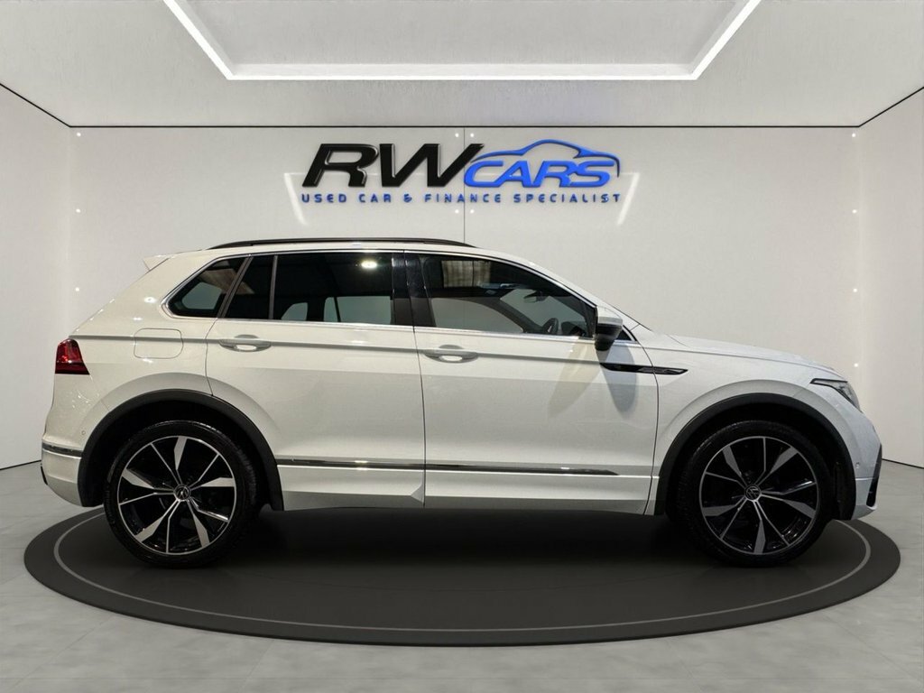 Volkswagen Tiguan 2L R-line White #6