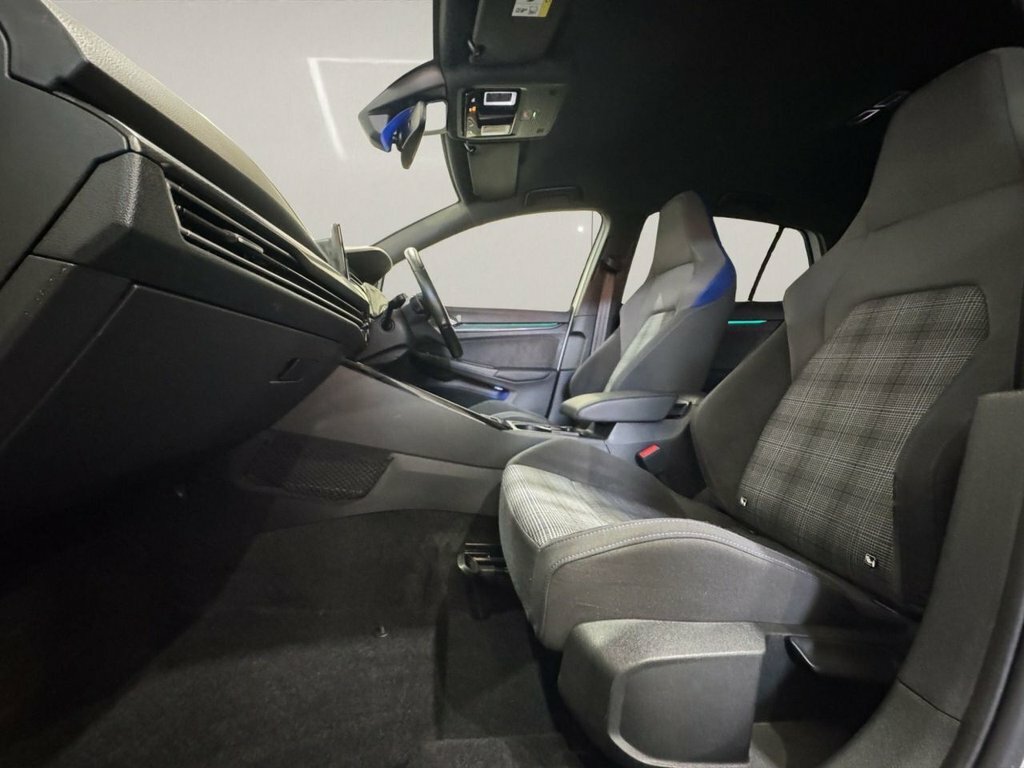 Volkswagen e-Golf Golf Gte White #21