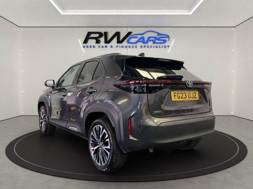 Toyota Yaris Cross 1.5L Excel Grey #2
