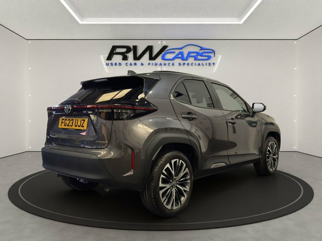 Toyota Yaris Cross 1.5L Excel Grey #4