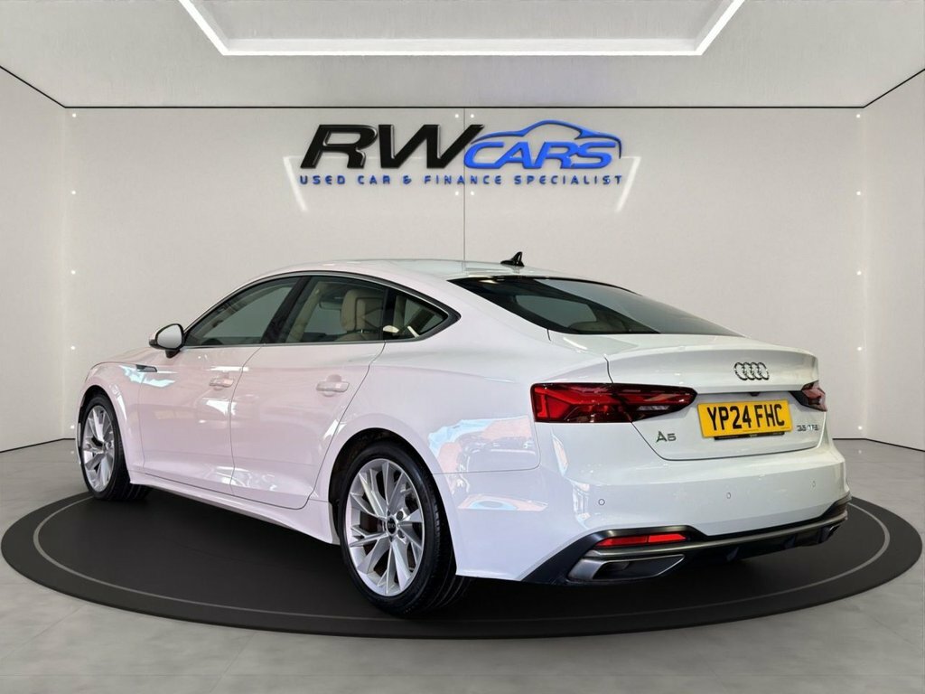 Audi A5 2L Sport White #2