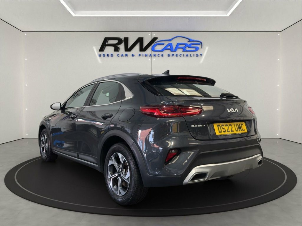 Kia Xceed Suv Grey #3