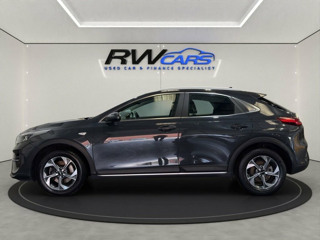 Kia Xceed Suv Grey #2