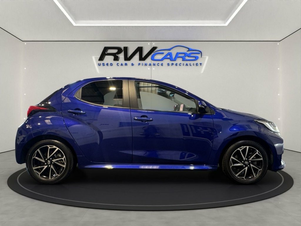 Toyota Yaris 1.5L Design Blue #5