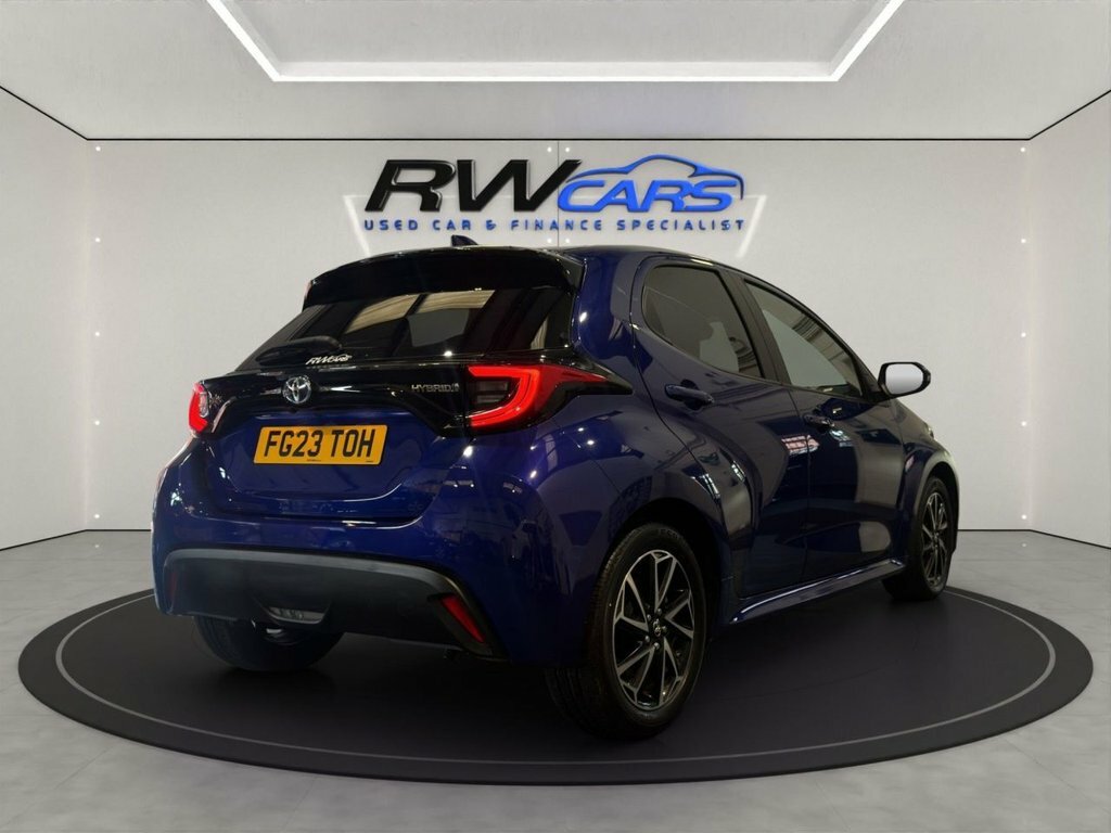 Toyota Yaris 1.5L Design Blue #4