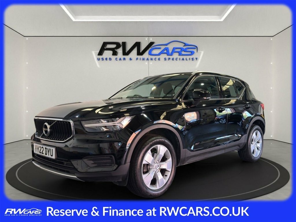 Volvo XC40 1.5L Momentum Black