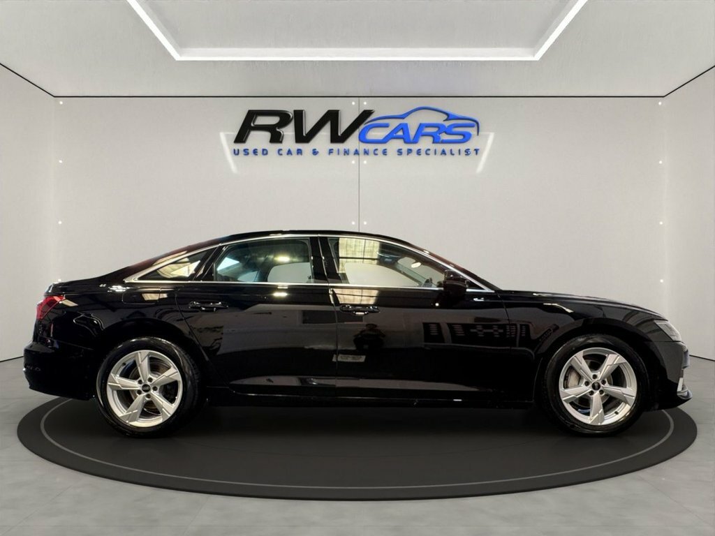 Audi A6 Saloon 2L Sport Black #4