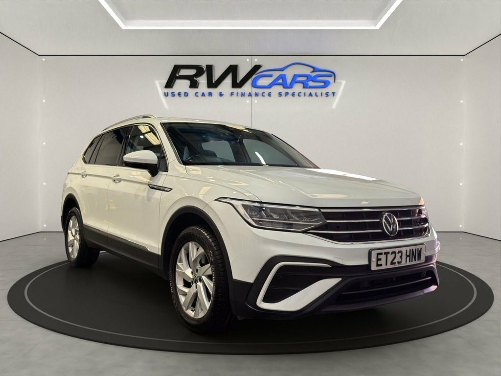 Volkswagen Tiguan Allspace 1.5L Life White #6