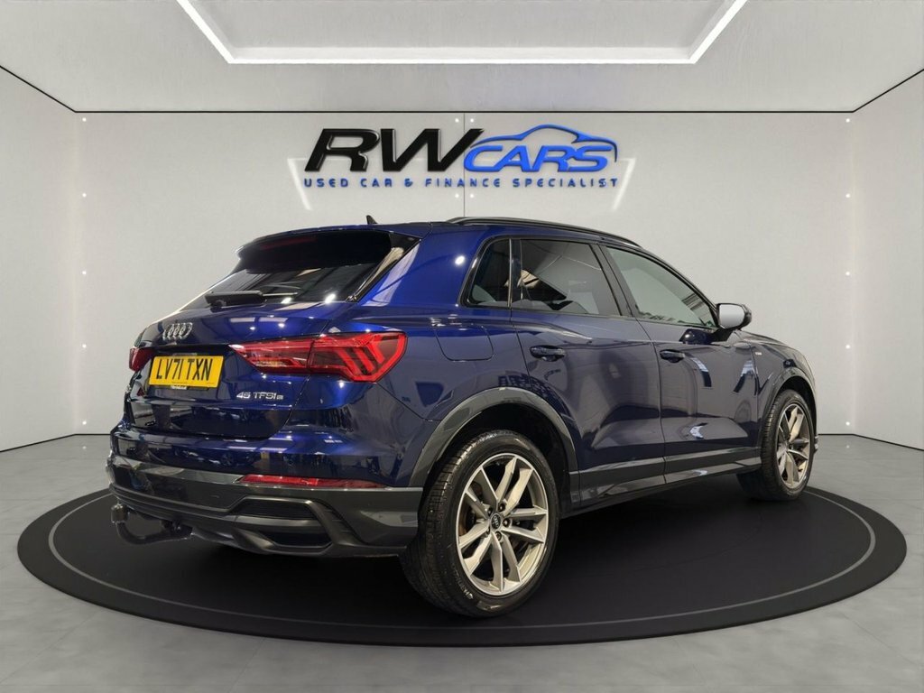 Audi Q3 1.4L Black Edition Blue #4