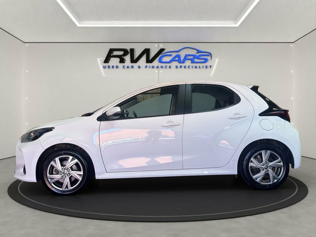 Toyota Yaris 1.5L Icon White