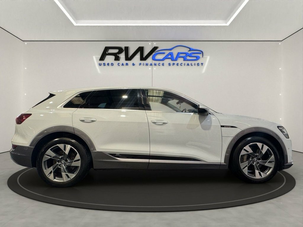 Audi E-tron Suv White #5