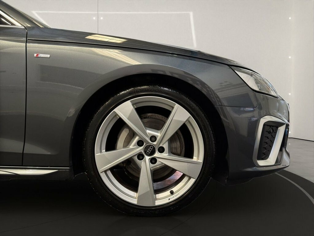 Audi A4 Avant 40 Tfsi 204 Black Edition S Tronic Cs Black #7