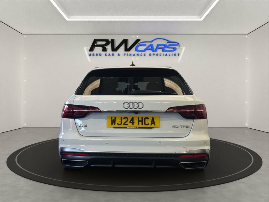 Audi A4 Avant 2L S Line White #3