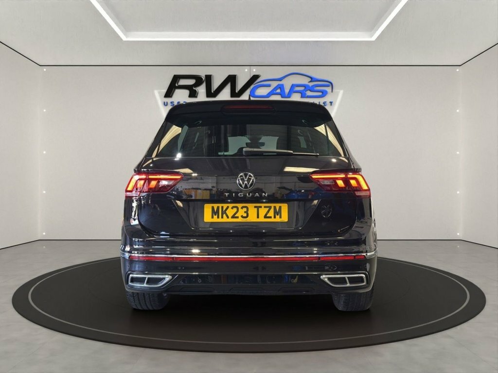 Volkswagen Tiguan 1.5L R-line Black #3