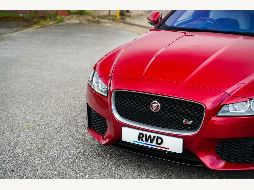 Jaguar XF 3.0 V6 S Euro 6 S S Red #2