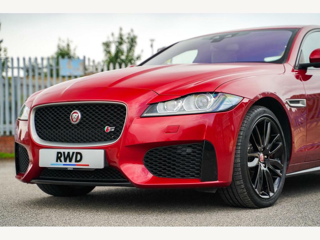 Jaguar XF 3.0 V6 S Euro 6 S S Red #4
