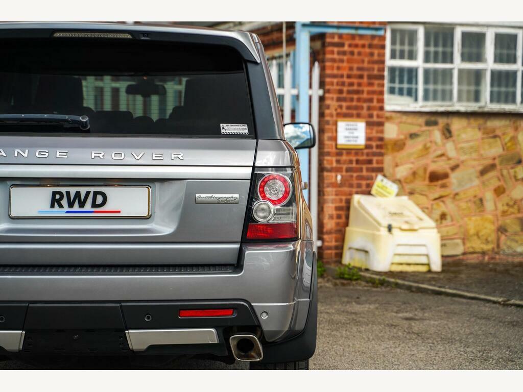 Land Rover Range Rover Sport Sd V6 Hse Luxury Brown #14