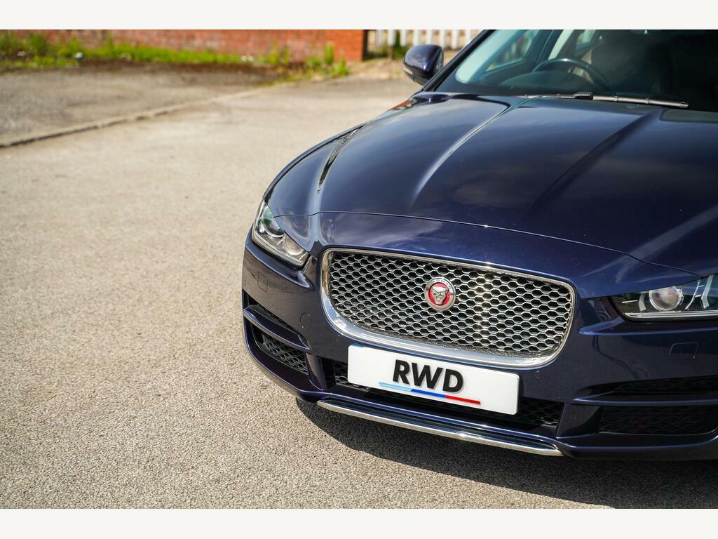 Jaguar XE 2.0I Portfolio Euro 6 S S GF18LXJ Blue #3