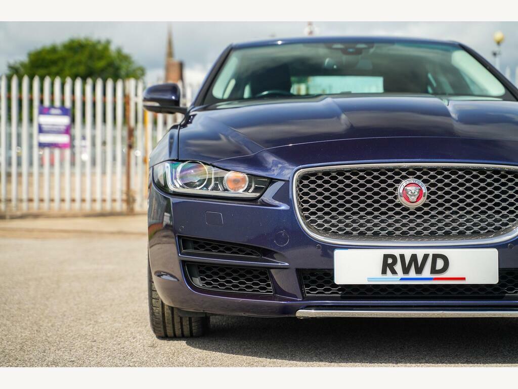 Jaguar XE 2.0I Portfolio Euro 6 S S GF18LXJ Blue #5