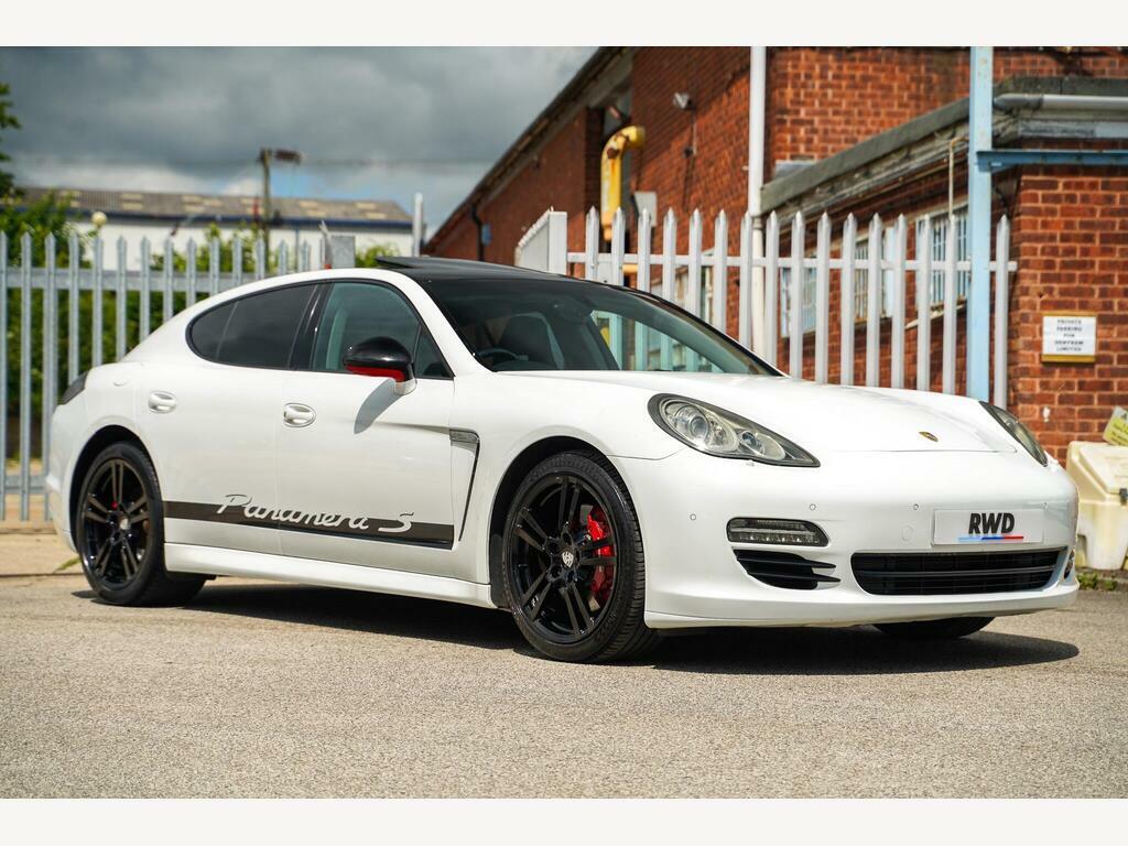 Porsche Panamera 3.0D V6 Platinum Edition Tiptronics Euro 5 S S White #2
