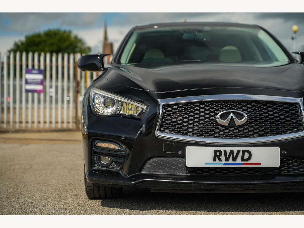 Infiniti Q50 3.0T V6 Sport Tech Euro 6 Black #3