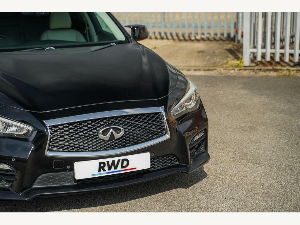 Infiniti Q50 3.0T V6 Sport Tech Euro 6 Black
