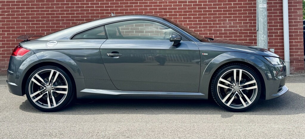 Audi TT 2.0 Tfsi S Line Grey #4