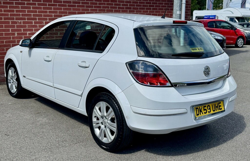 Vauxhall Astra 1.9 Cdti 16V Sri Sport Hatch Black #7