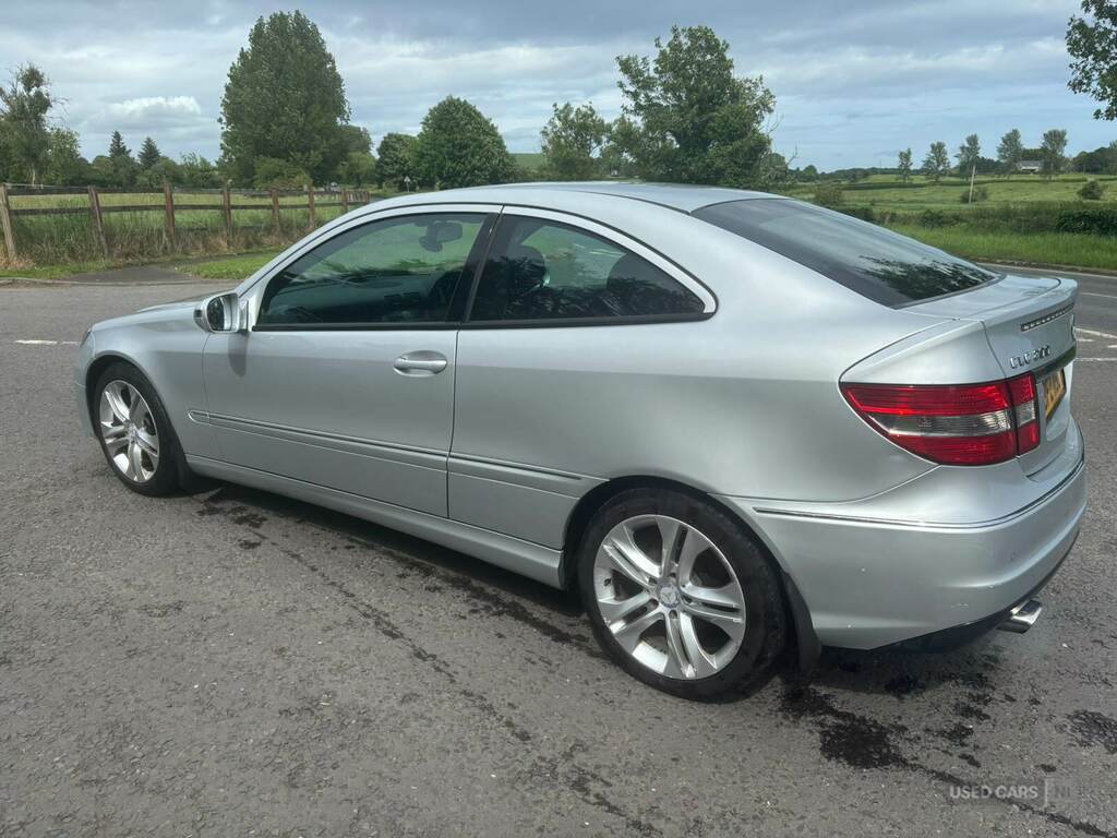 Mercedes-Benz CLC Class Clc 200 Cdi Sport Silver #3