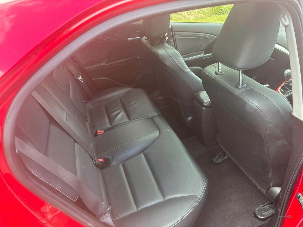 Honda Civic 1.6 I-dtec Sr WX16XLG Red #6
