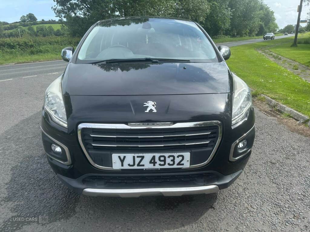 Peugeot 3008 1.6 Bluehdi 120 Active YJZ4932 Black #3