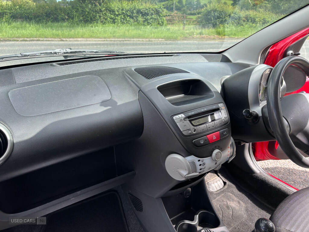 Peugeot 107 Active 68 Bhp White #9