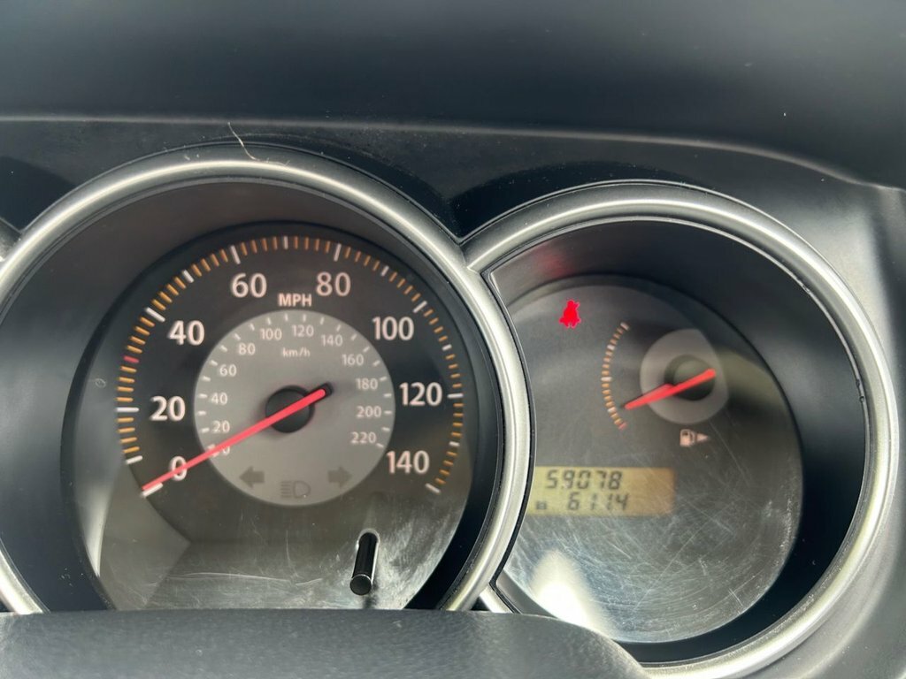 Nissan Tiida Hatchback Hatchback 2009 Silver #20