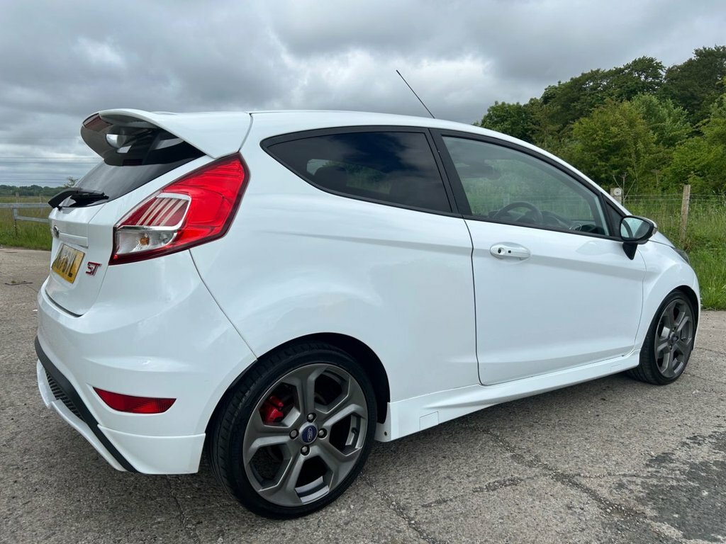 Ford Fiesta 1.6L St-3 KR17BYL White #3
