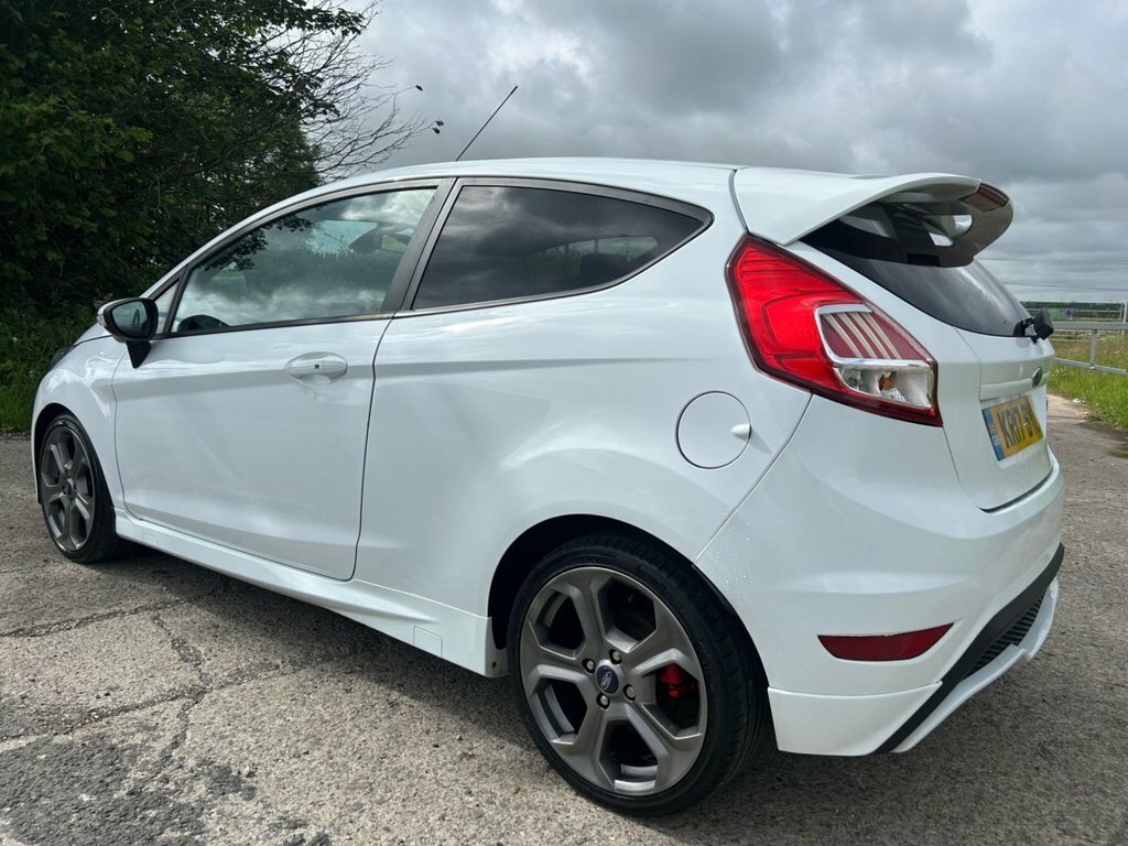 Ford Fiesta 1.6L St-3 KR17BYL White #6