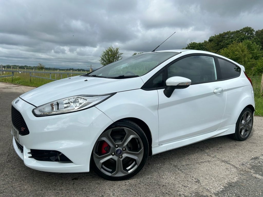 Ford Fiesta 1.6L St-3 KR17BYL White #4