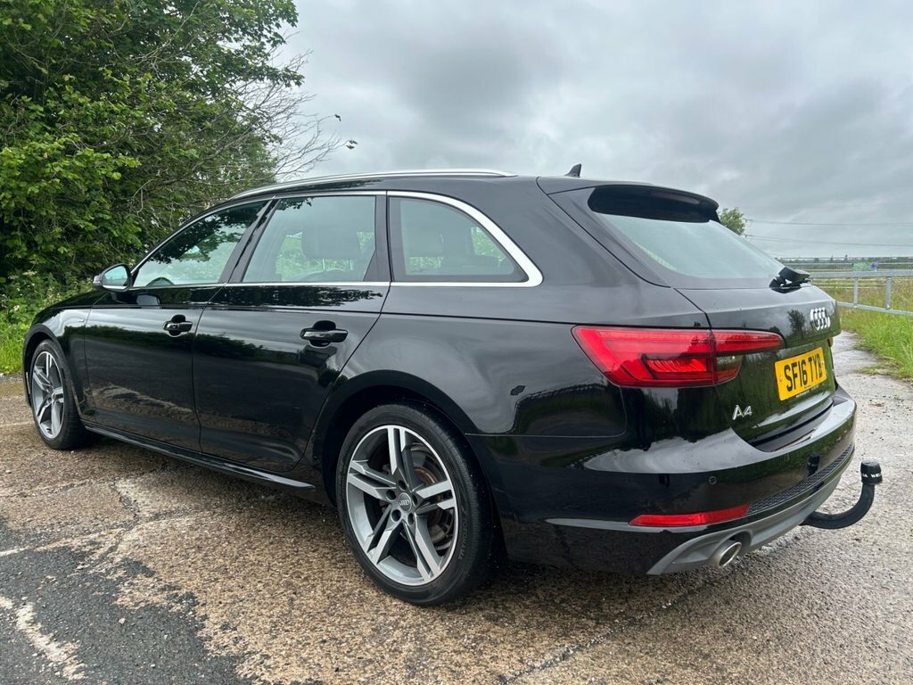 Audi A4 Avant 2L S Line Black #6