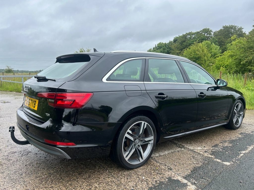 Audi A4 Avant 2L S Line Black #3