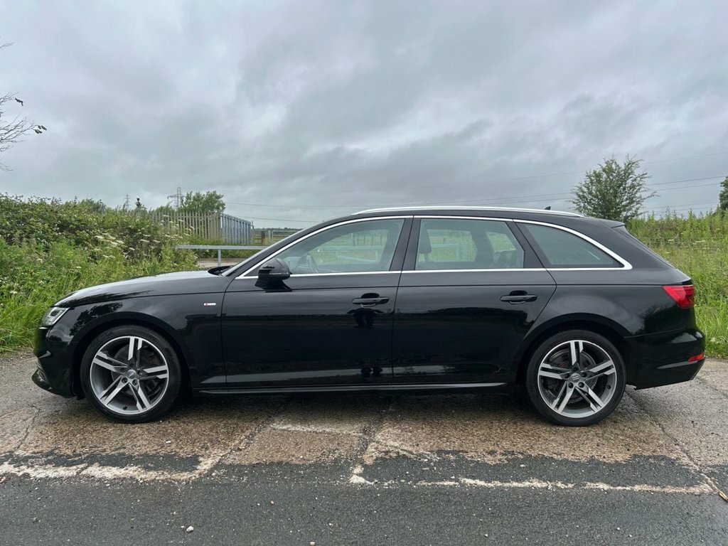 Audi A4 Avant 2L S Line Black #5