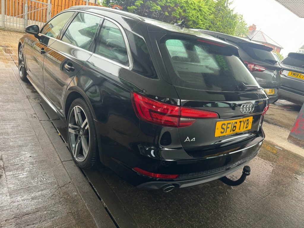 Audi A4 Avant 2L S Line Black #4