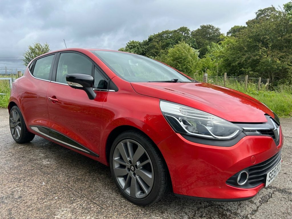 Renault Clio Hatchback Red #9