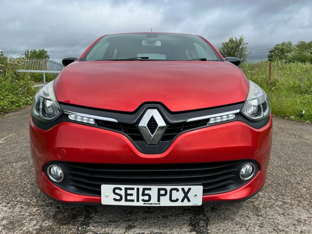 Renault Clio Hatchback Red #7
