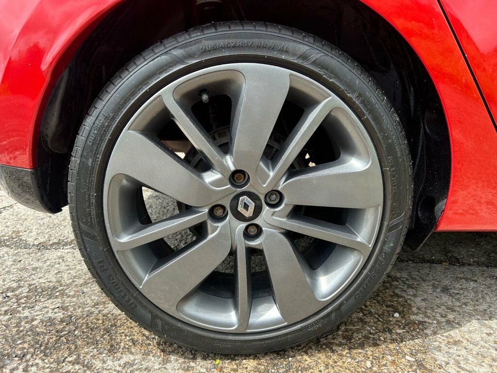 Renault Clio Hatchback Red #36