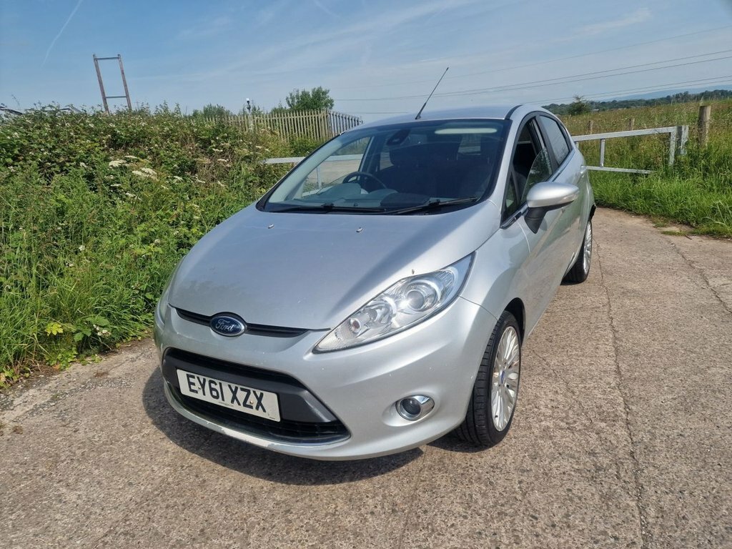 Ford Fiesta 1.4L Titanium Silver #3