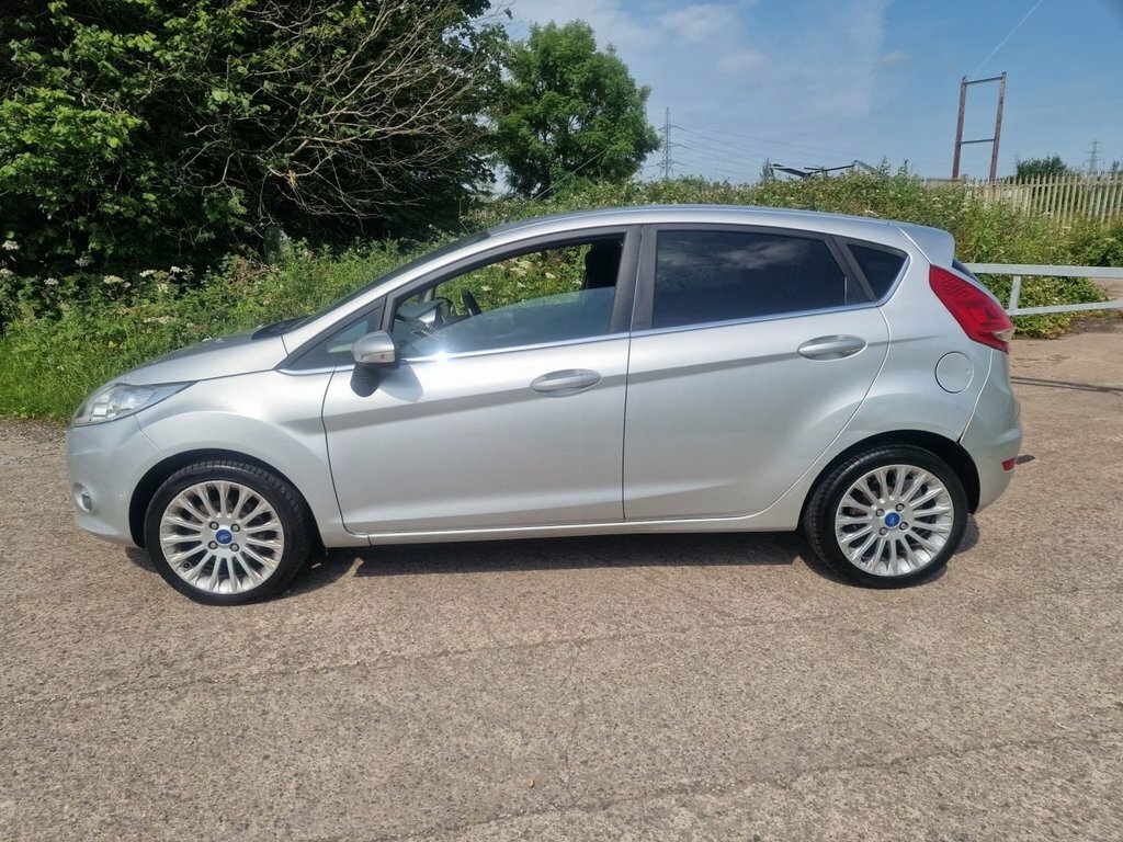 Ford Fiesta 1.4L Titanium Silver #5